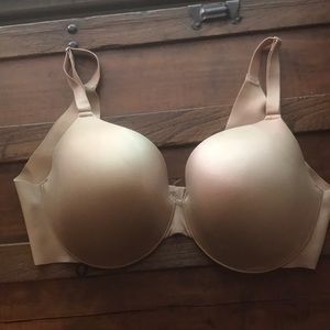 Soma Vanishing back bra. 36 DD